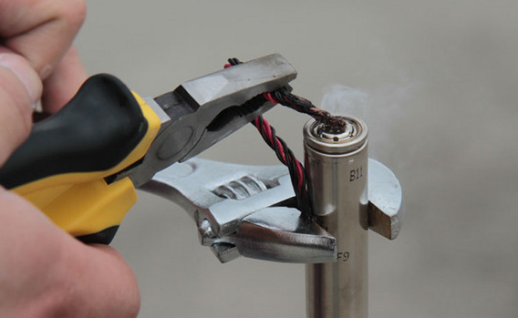 18650電池短路保護(hù) 18650電池短路保護(hù)